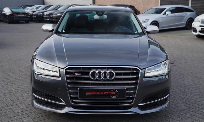 Audi S8 - Afbeelding 12 van 30