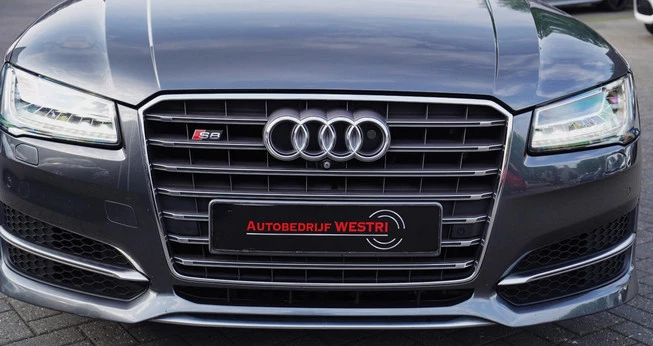 Audi S8 - Afbeelding 13 van 30