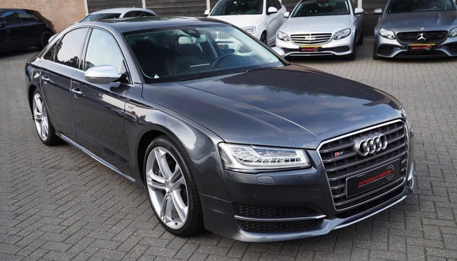 Audi S8 - Afbeelding 14 van 30