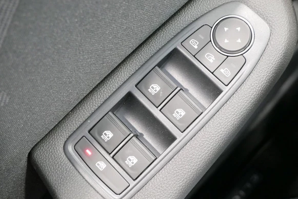Renault Clio - Afbeelding 17 van 30