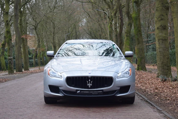 Maserati Quattroporte - Afbeelding 2 van 30