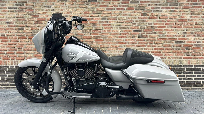 Harley-Davidson Street Glide