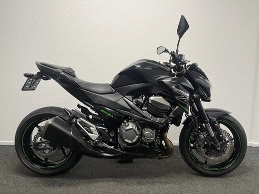 Kawasaki Z800 - Afbeelding 1 van 11