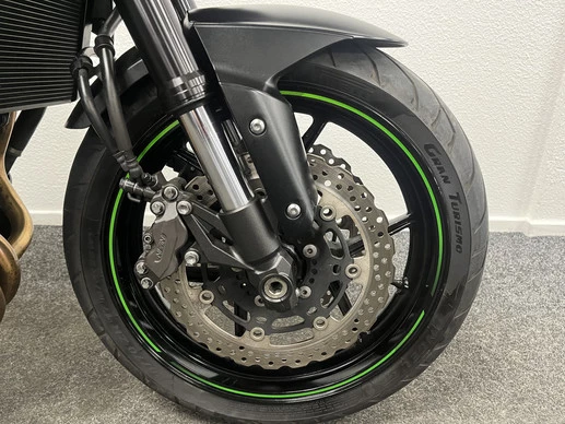 Kawasaki Z800 - Afbeelding 6 van 11