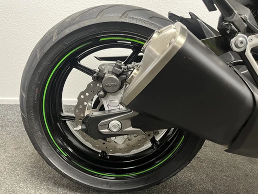 Kawasaki Z800 - Afbeelding 7 van 11