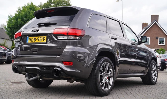 Jeep Grand Cherokee - Afbeelding 2 van 30