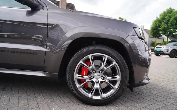 Jeep Grand Cherokee - Afbeelding 14 van 30