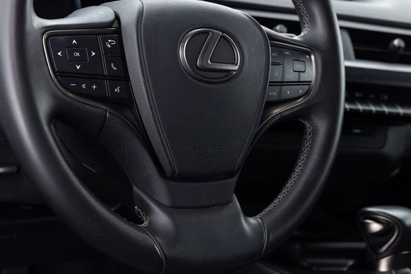 Lexus UX - Afbeelding 9 van 26