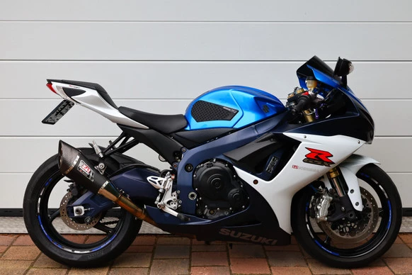 Suzuki GSX