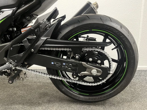 Kawasaki Z800 - Afbeelding 15 van 18