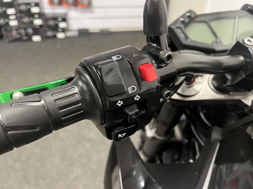 Kawasaki Z800 - Afbeelding 17 van 18