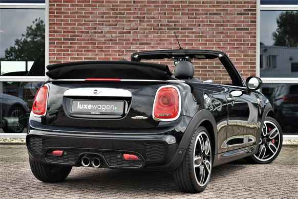 MINI Cabrio - Afbeelding 2 van 30