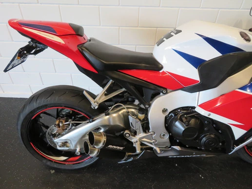 Honda CBR 1000 RR - Afbeelding 10 van 15
