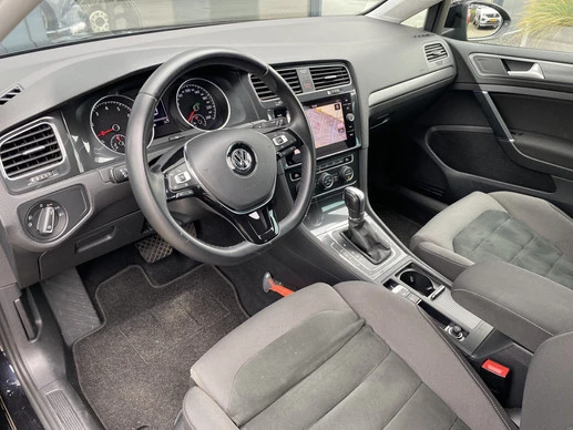 Volkswagen Golf - Afbeelding 11 van 30
