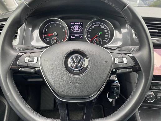 Volkswagen Golf - Afbeelding 20 van 30