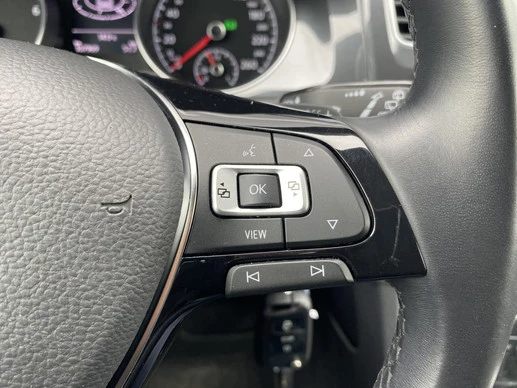 Volkswagen Golf - Afbeelding 22 van 30