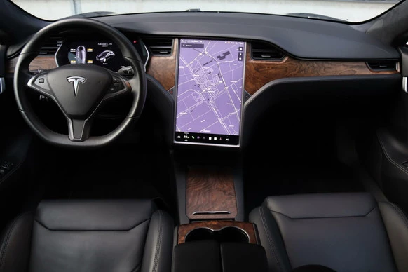 Tesla Model S - Afbeelding 2 van 30