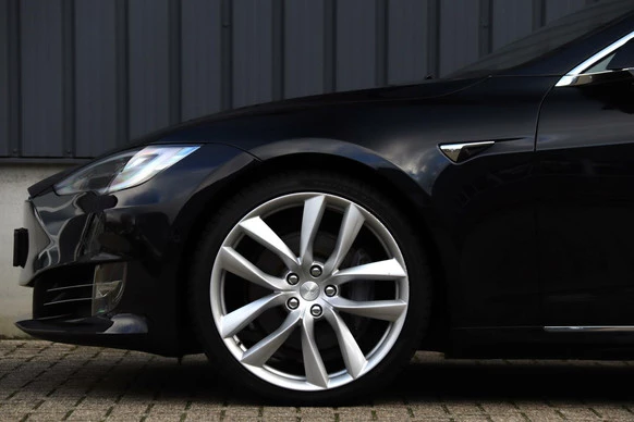 Tesla Model S - Afbeelding 13 van 30