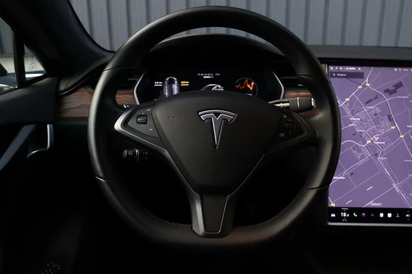 Tesla Model S - Afbeelding 21 van 30