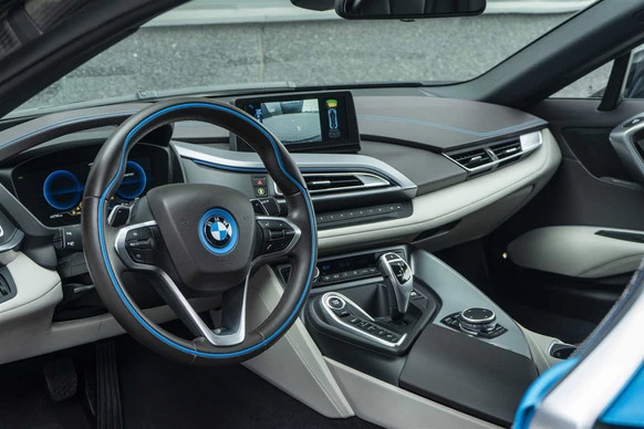 BMW i8 - Afbeelding 9 van 30