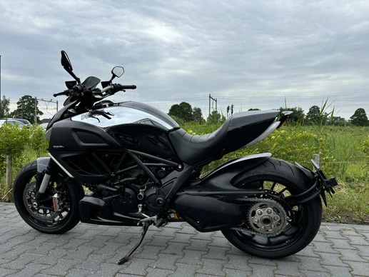 Ducati Diavel - Afbeelding 4 van 17