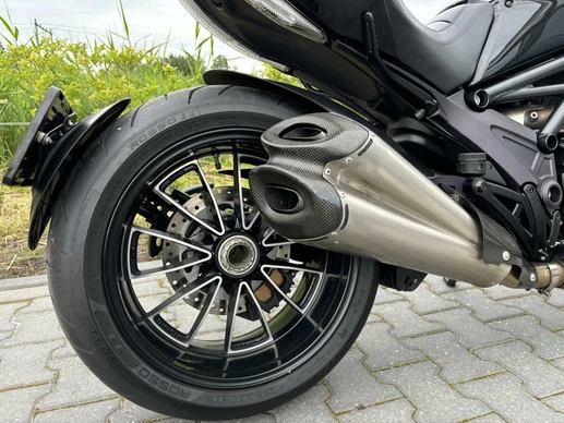 Ducati Diavel - Afbeelding 9 van 17