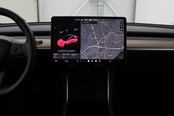 Tesla Model 3 - Afbeelding 7 van 30