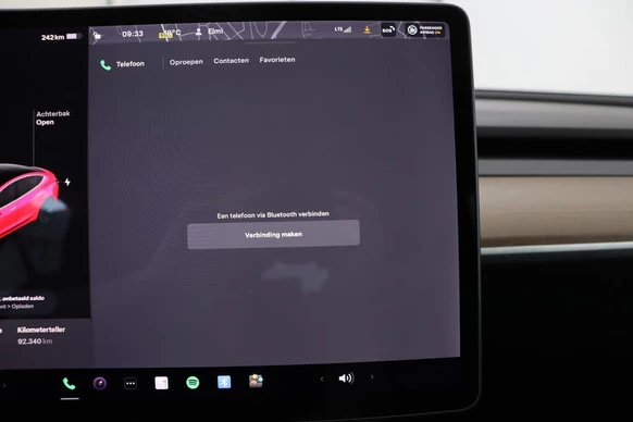 Tesla Model 3 - Afbeelding 18 van 30