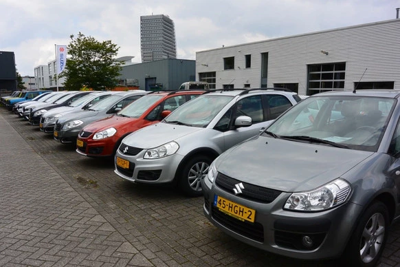 Suzuki SX4 - Afbeelding 25 van 28