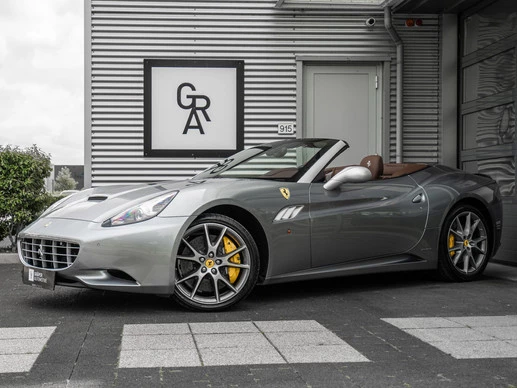 Ferrari California - Afbeelding 3 van 30