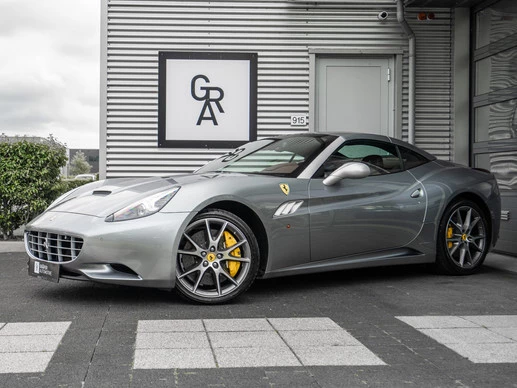 Ferrari California - Afbeelding 4 van 30