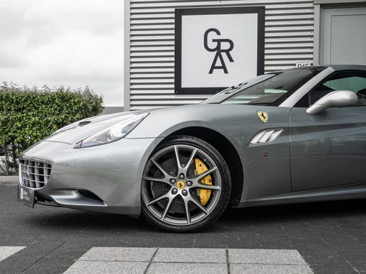 Ferrari California - Afbeelding 6 van 30