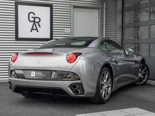 Ferrari California - Afbeelding 12 van 30