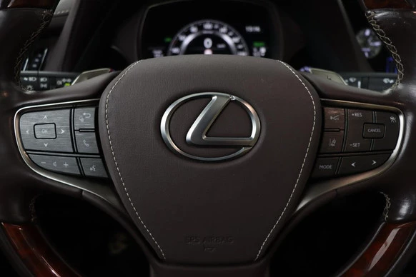 Lexus LS - Afbeelding 9 van 30