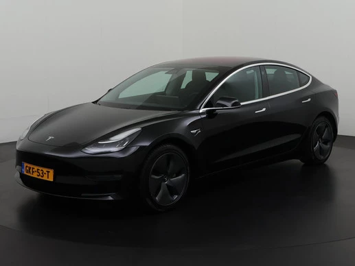 Tesla Model 3 - Afbeelding 1 van 30