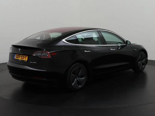 Tesla Model 3 - Afbeelding 4 van 30