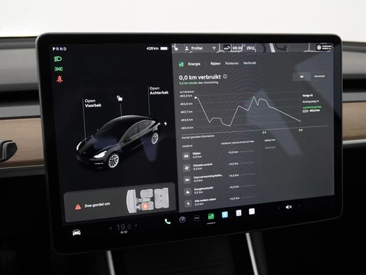 Tesla Model 3 - Afbeelding 17 van 30