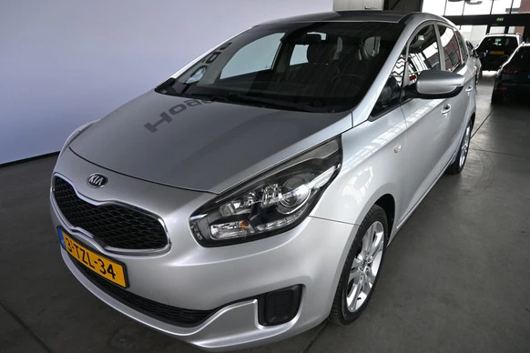 Kia Carens - Afbeelding 12 van 30