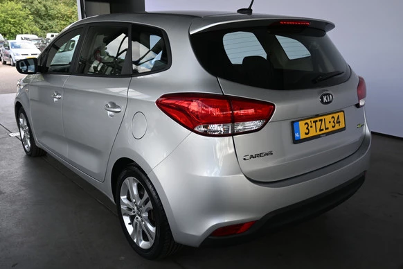 Kia Carens - Afbeelding 13 van 30