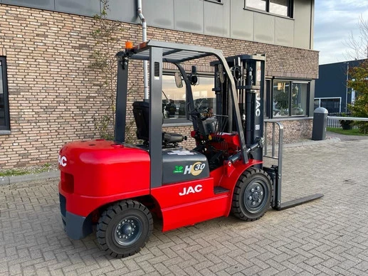 Isuzu  - Afbeelding 18 van 24