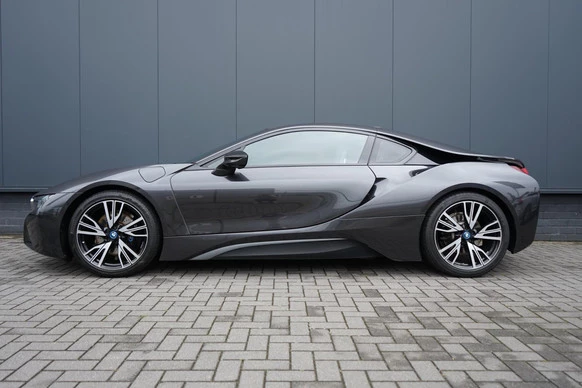 BMW i8 - Afbeelding 3 van 30