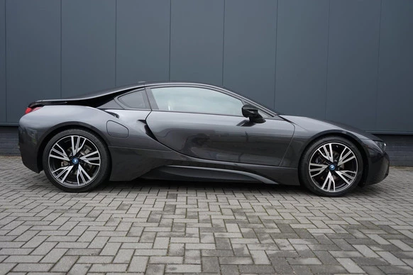 BMW i8 - Afbeelding 29 van 30