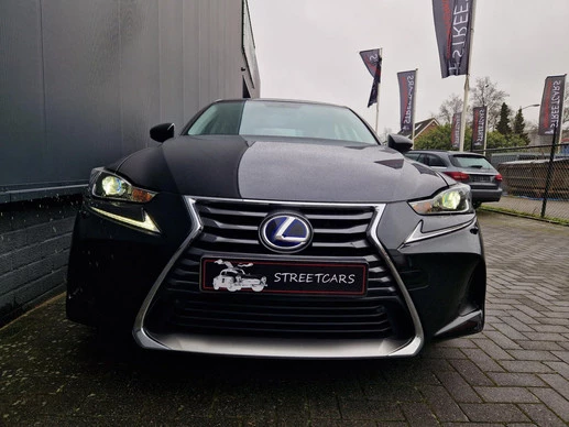 Lexus IS - Afbeelding 8 van 30