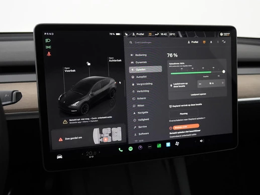 Tesla Model Y - Afbeelding 18 van 30