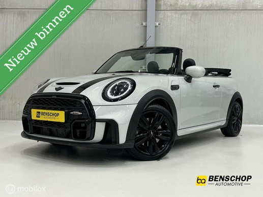 MINI Cooper S Cabrio - Afbeelding 1 van 30