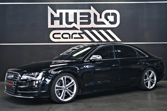 Audi S8