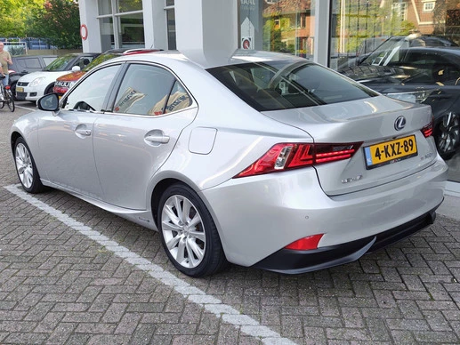 Lexus IS - Afbeelding 3 van 30