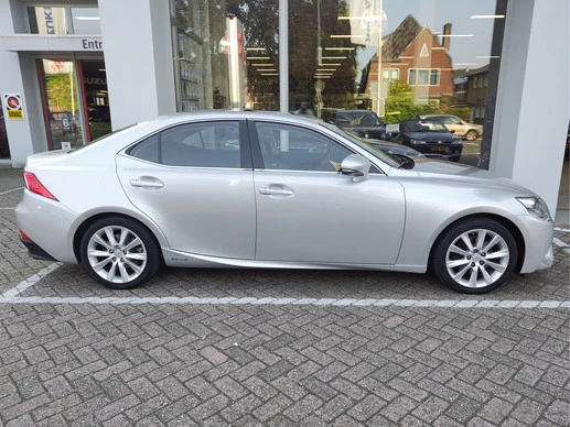 Lexus IS - Afbeelding 6 van 30