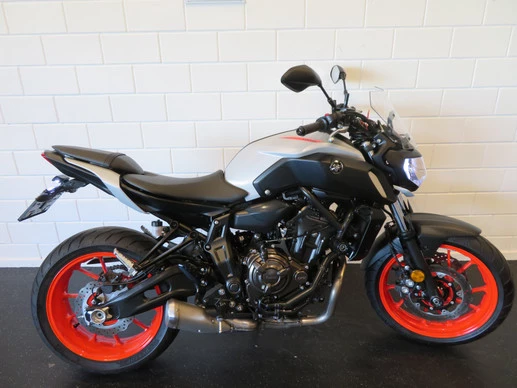 Yamaha MT 07 - Afbeelding 1 van 14