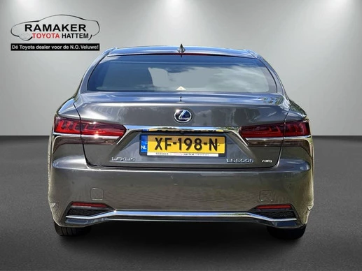 Lexus LS - Afbeelding 18 van 26